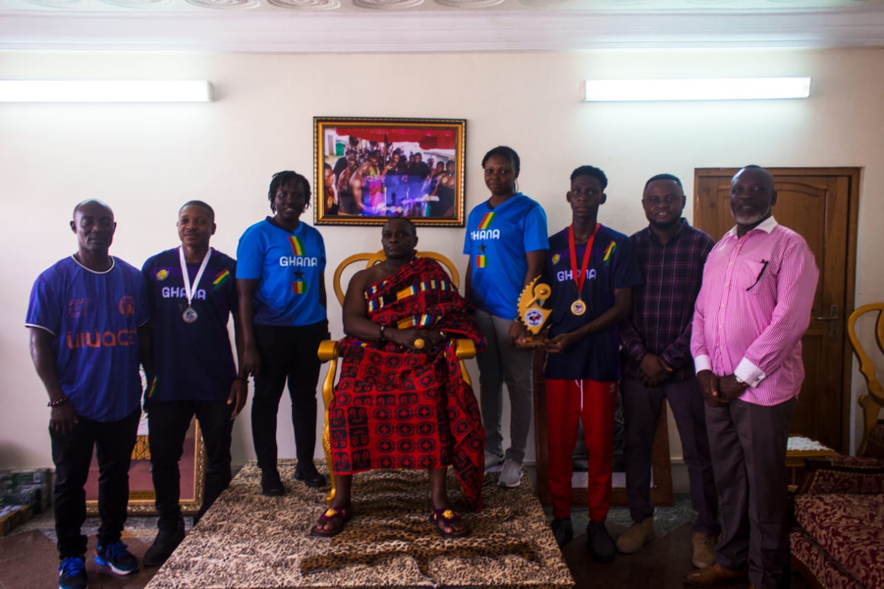 NJTTC Pays Courtesy Call on the Life Patron